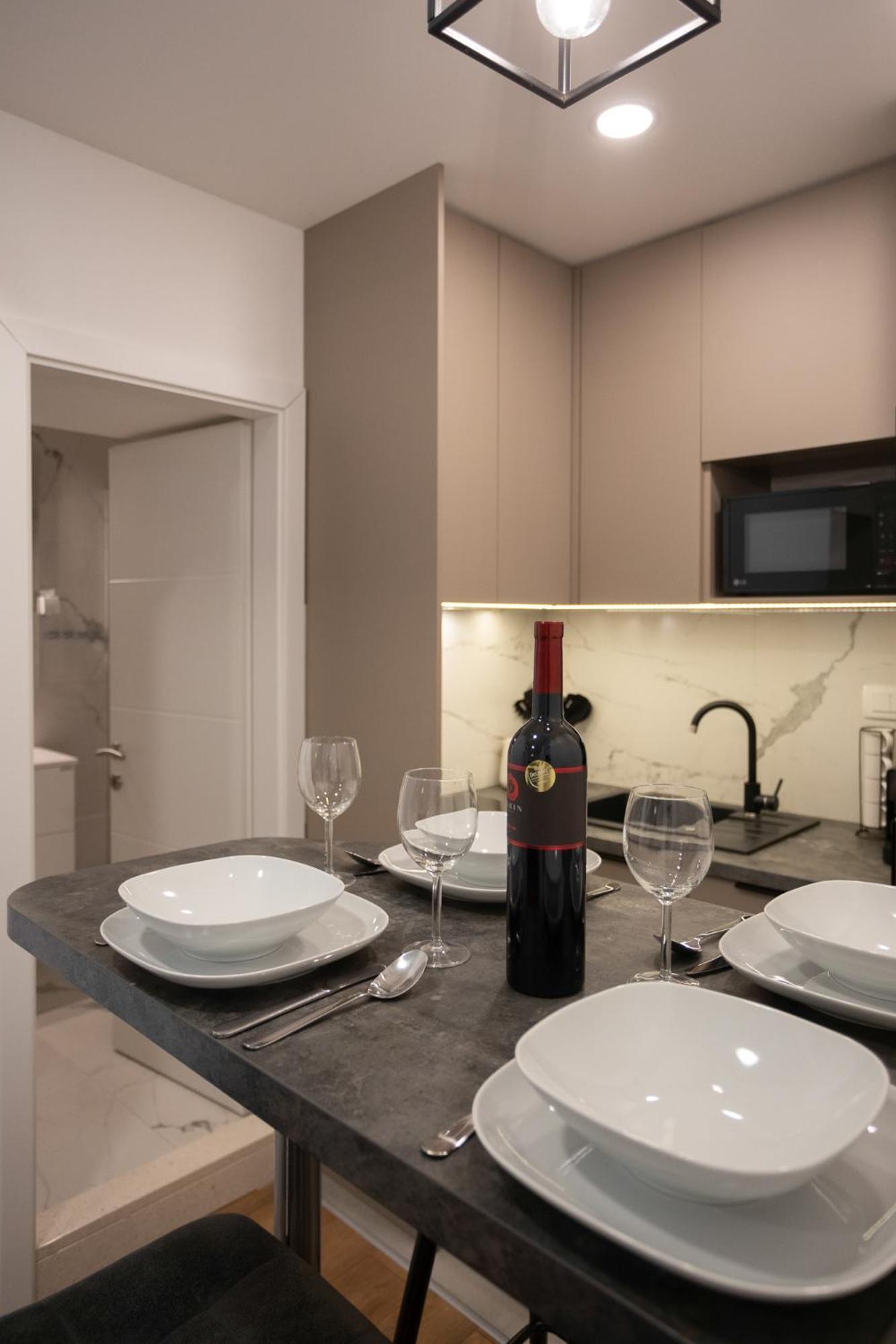 Design Park Residences - Stayflok Zagreb Bagian luar foto