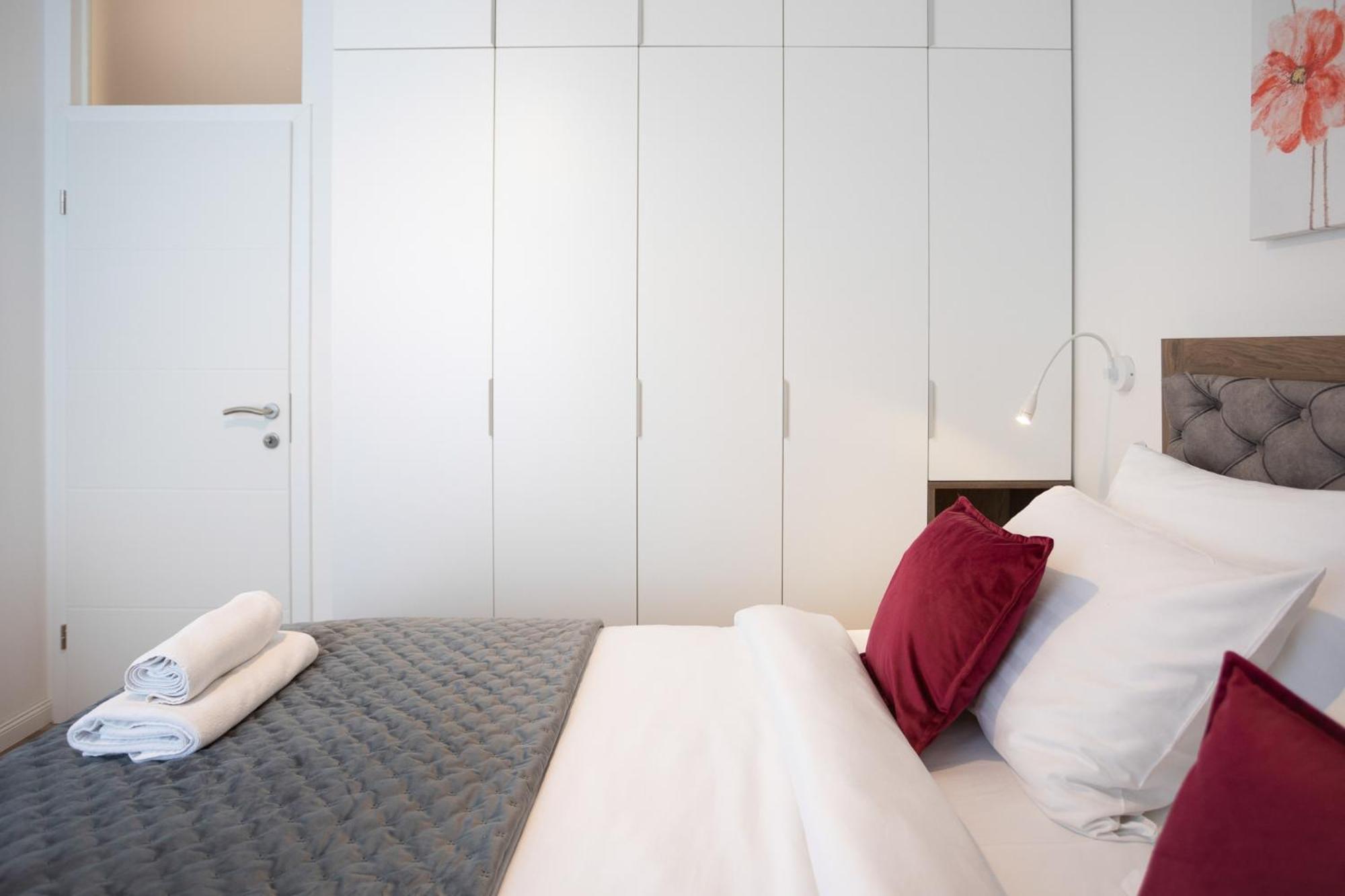 Design Park Residences - Stayflok Zagreb Bagian luar foto